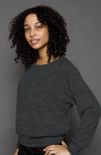 Load image into Gallery viewer, Kingsley Lane Women&#39;s Raglan Sweater - Black